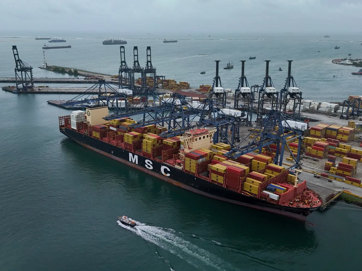 Hong Kong conglomerate says Panama Canal ports seized by authorities