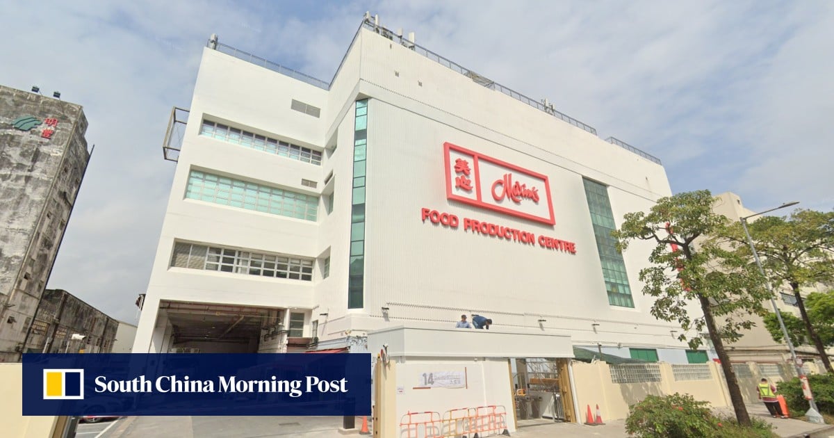Hong Kong authorities probe death of scaffolding worker who fell from factory