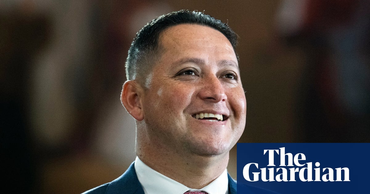 US congressman refuses to resign after allegations of affair with staffer