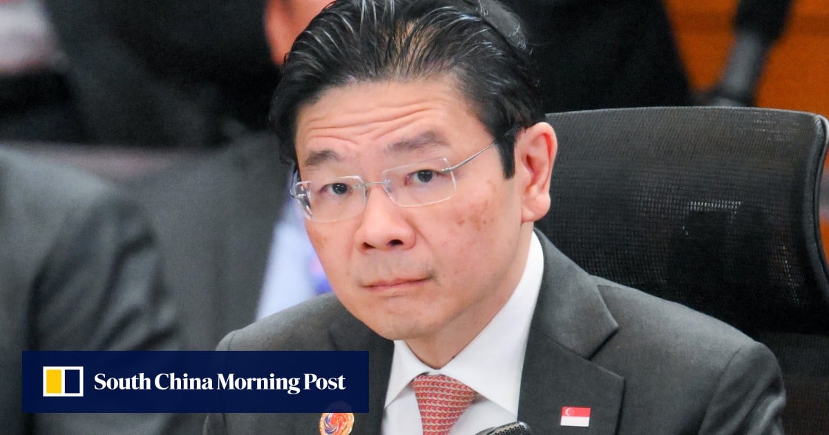 Singapore prime minister attacked by hundreds of Chinese-language fake AI videos