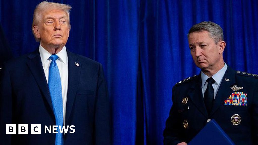 Trump hits out at reports that top US general warned against attacking Iran 