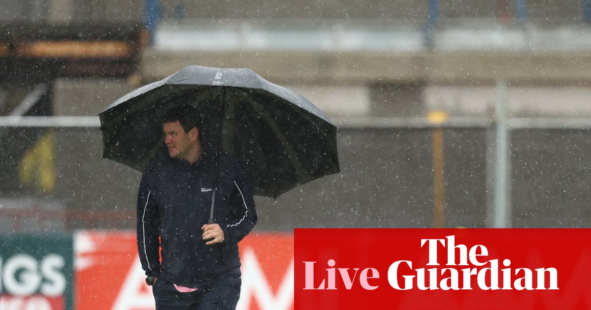 Australia news live: thunderstorm asthma warning for Victoria’s north as wild weather threatens east coast