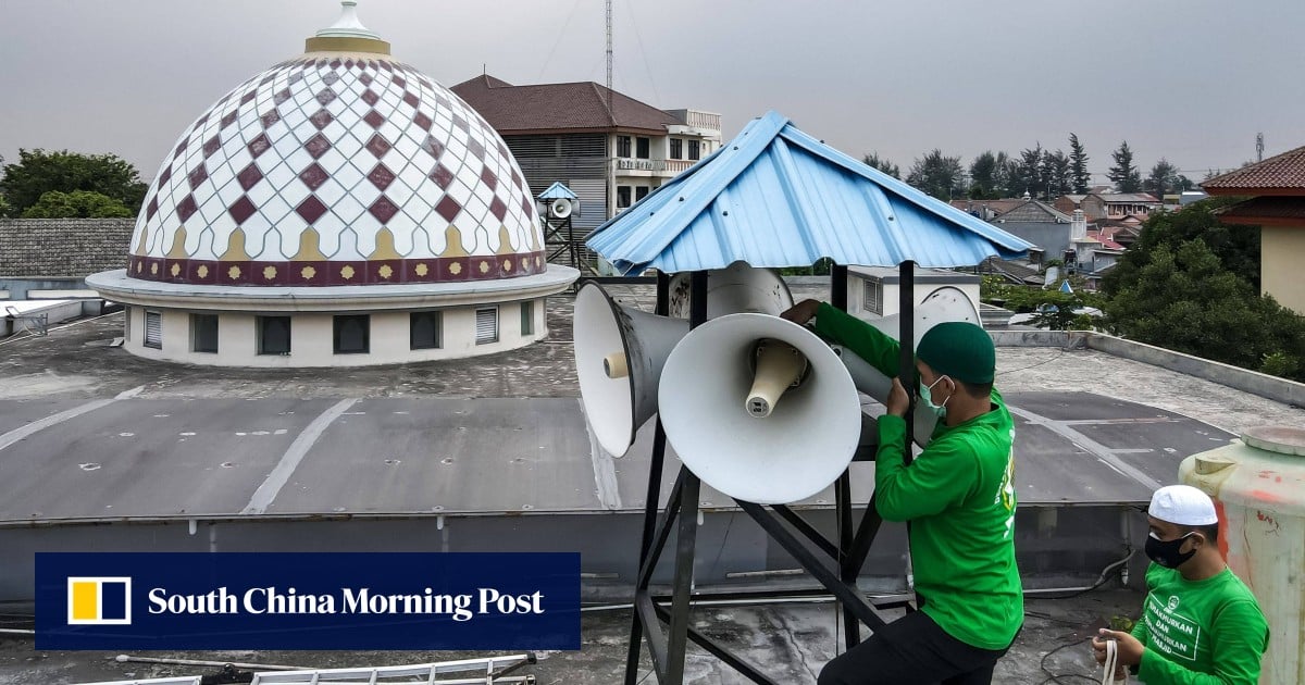 Row over speakers on Indonesian ‘island of 1,000 mosques’ sparks debate on compromise