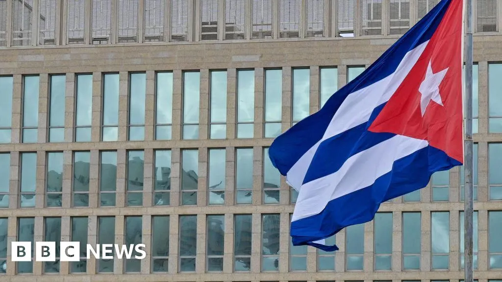 Four shot dead on US-registered speedboat by border guards, Cuba says
