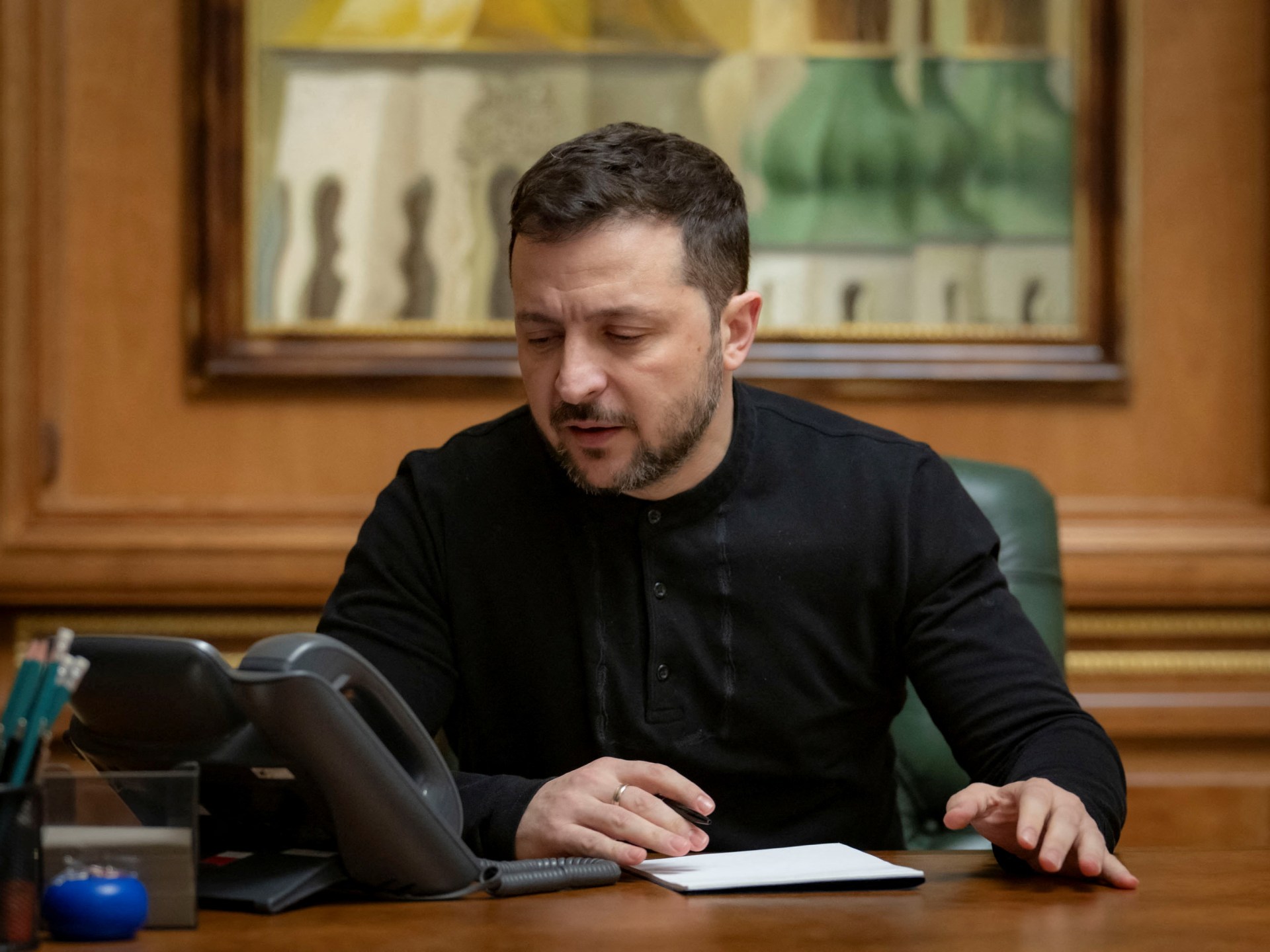 Zelenskyy speaks with Trump about peace efforts, eyes leaders-level talks