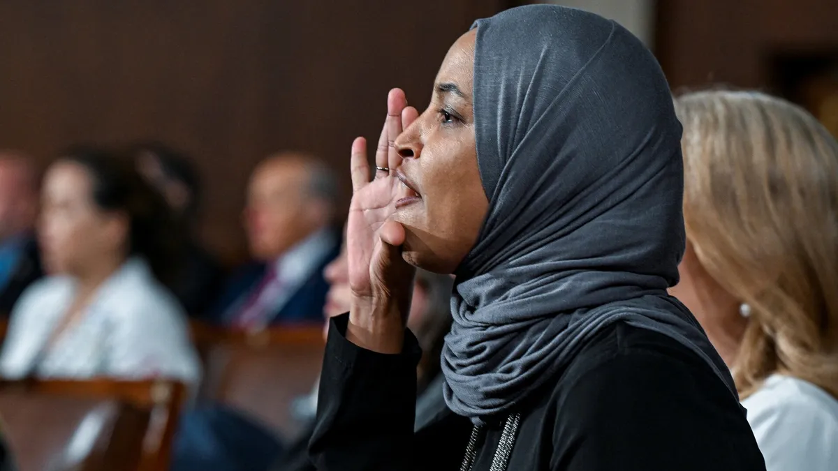 Trump says lawmakers Ilhan Omar, Rashida Tlaib should be removed from US