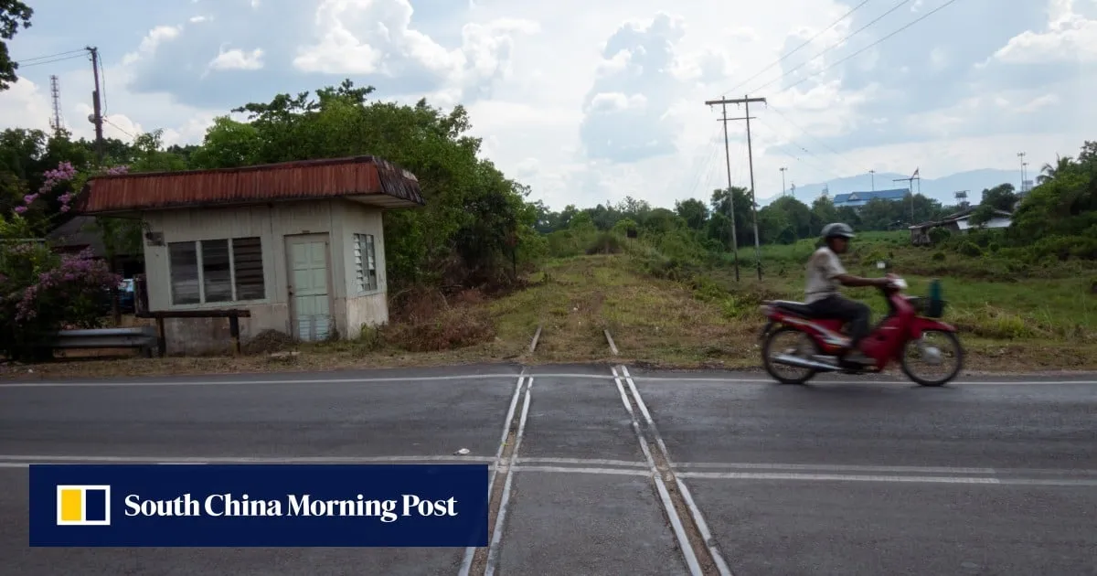 2 arrested after Malaysian border police chief targeted by gang shooting near Thailand