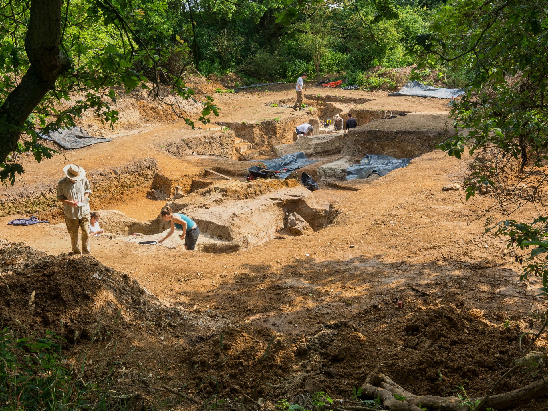 Oldest evidence of deliberate fire use found in England