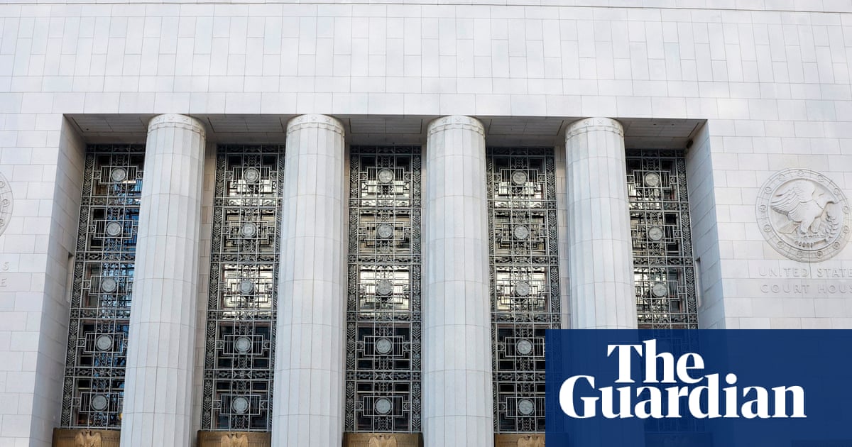 Woman at heart of US trial says she was addicted to social media at age six