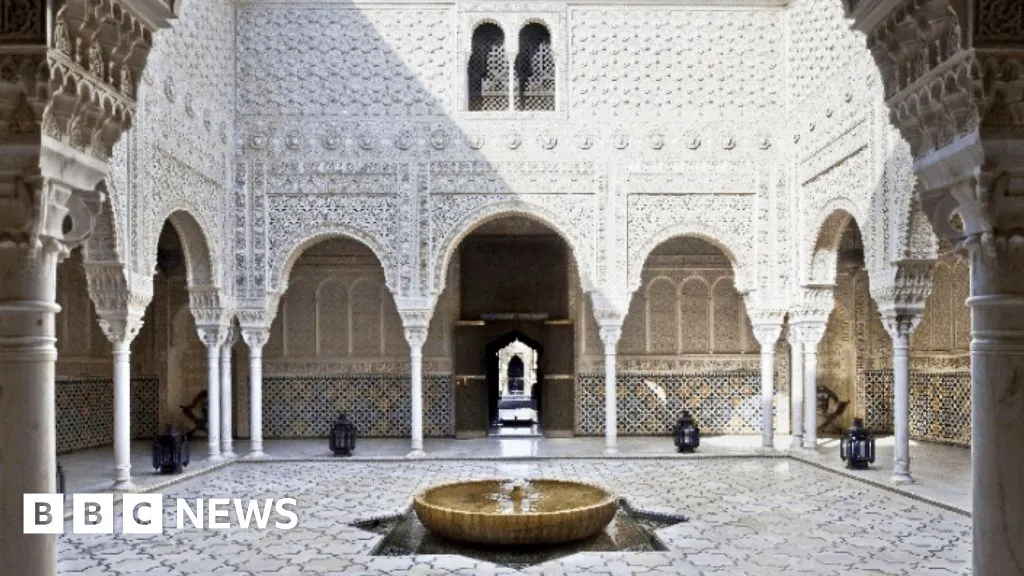 Epstein tried to buy a palace in Morocco days before his arrest in 2019