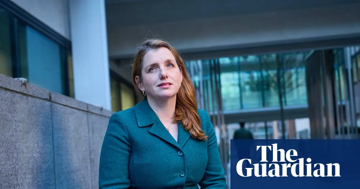 Homelessness minister promises to end use of B&Bs as emergency housing