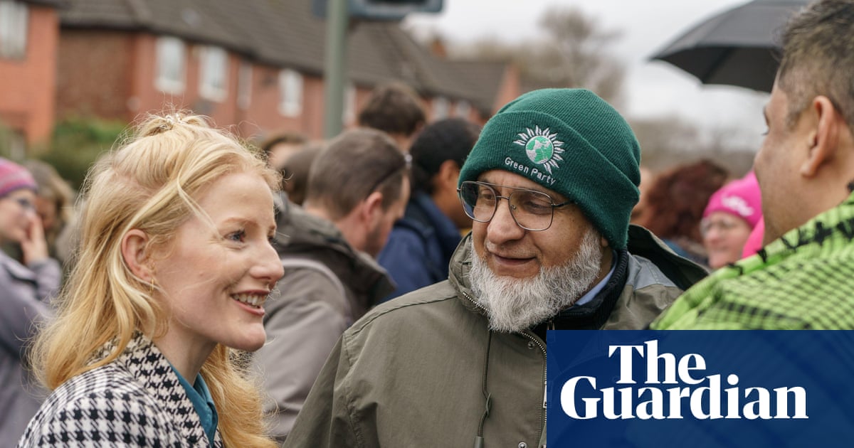 Labour anxiety and accusations after big shift in Muslim vote to Greens