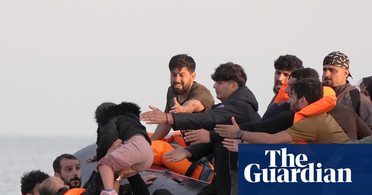 Deaths of 22 children in Channel due to ‘catastrophic failure’ by UK and France, NGO says