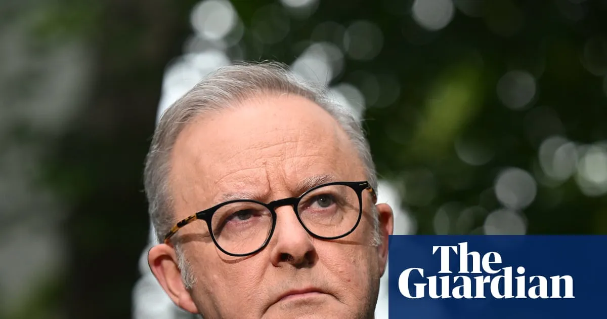 Violent and menacing threats to Australia’s politicians double in two years, according to police data