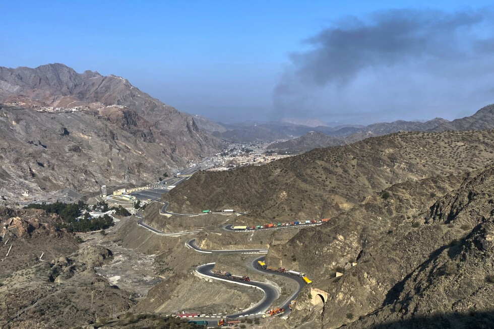Afghanistan says it thwarted a Pakistani airstrike attempt on Bagram Air Base