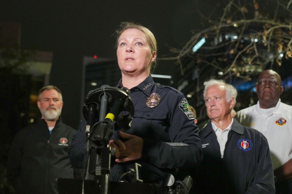 3 dead, 14 injured after shooting at a bar in Austin, Texas