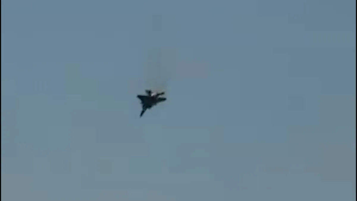 Video: US military jet crashes in Kuwait