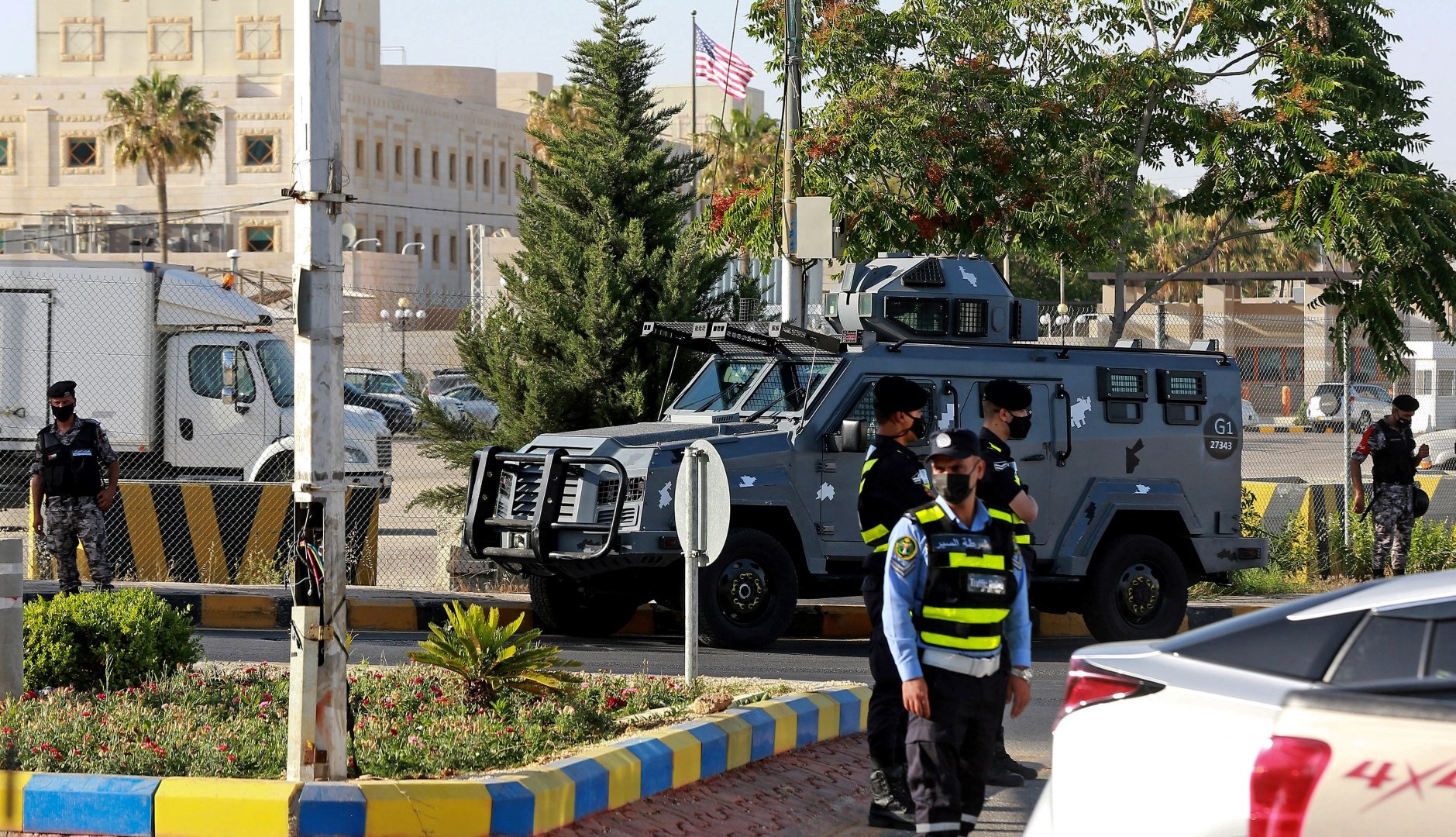 US urges citizens to immediately leave over a dozen Middle East countries