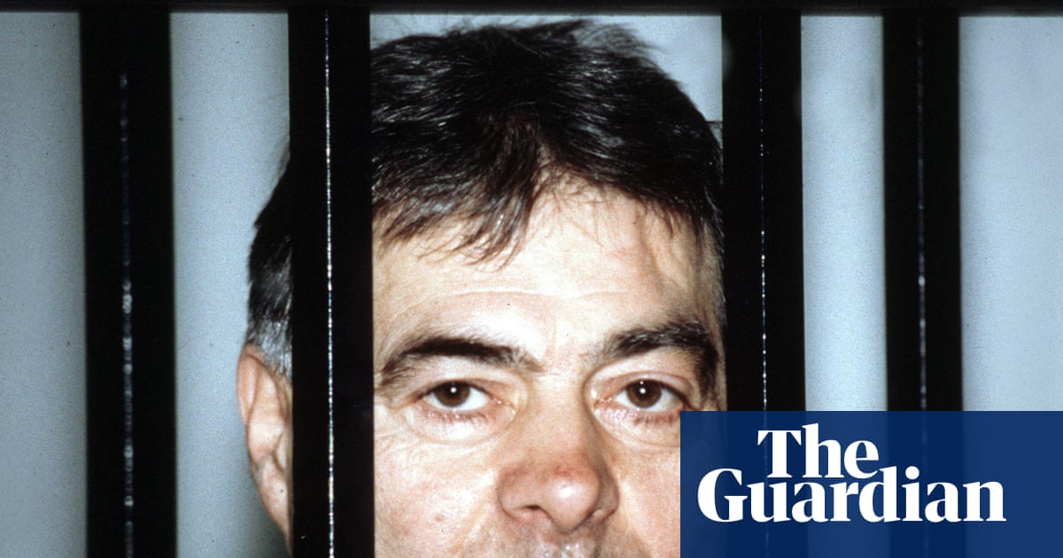 Benedetto Santapaola, notorious Italian mafia boss, dies in prison aged 87