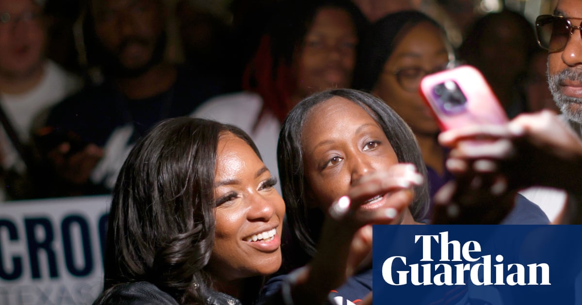 Texas votes in high-stakes primaries in test of appetite for change under Trump