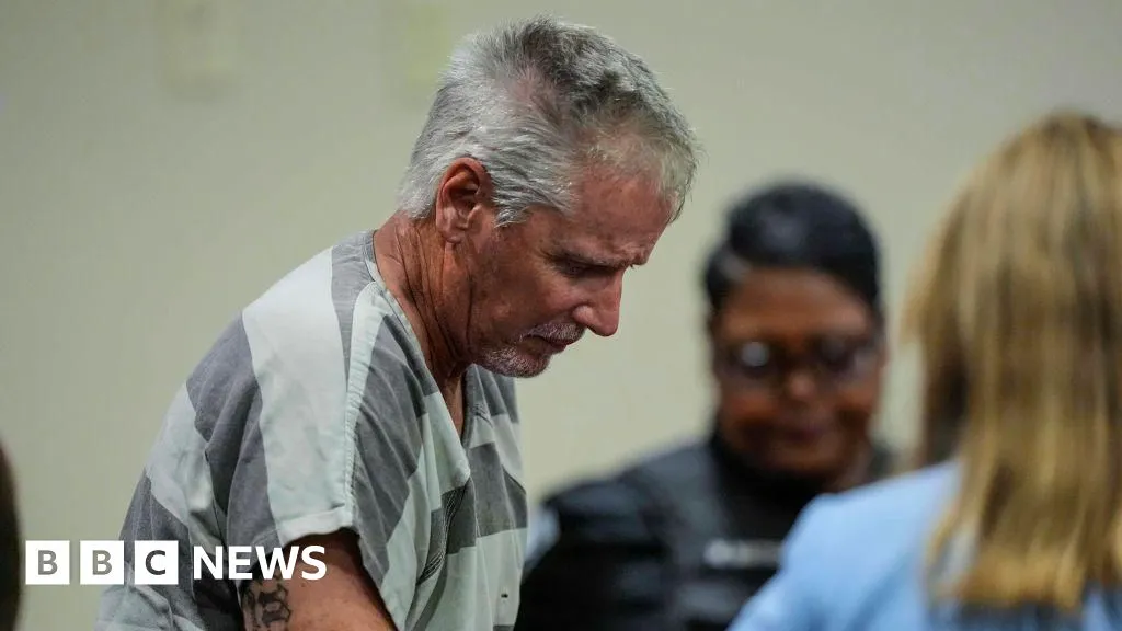 Guilty verdict for US father of teenage school shooter