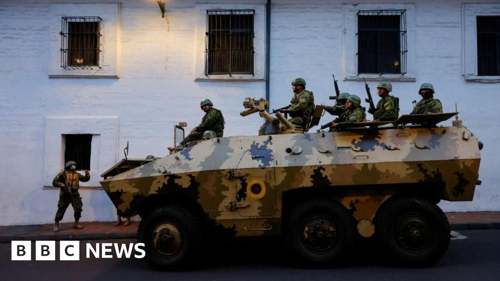 US and Ecuador forces launch operation to fight drug trafficking 