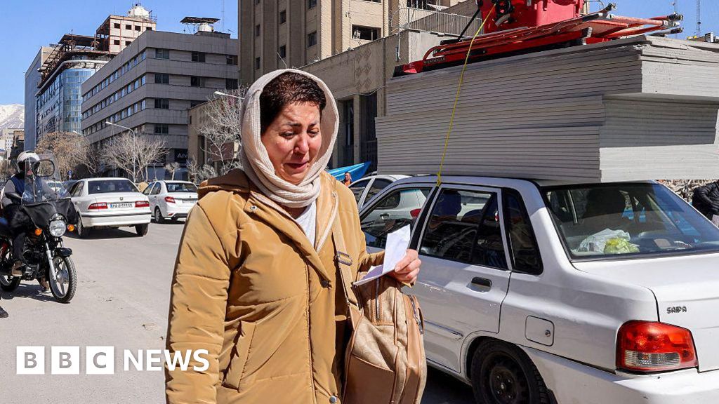 Fears over food shortages in Tehran as residents worry about length of war