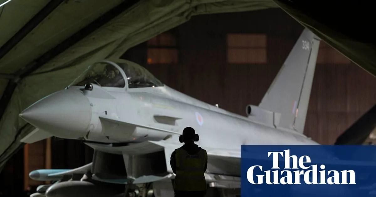 Ex-Nato commander defends Starmer after Trump’s ‘no Winston Churchill’ jibe