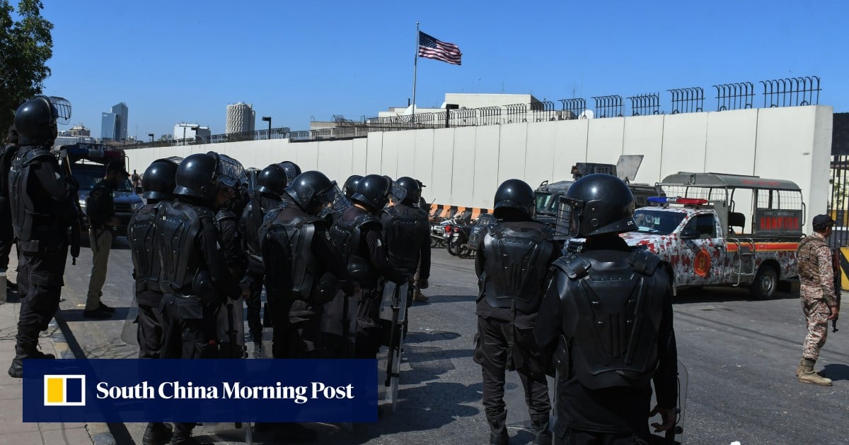 Pakistan aims to walk tightrope between Saudi Arabia and Iran as war flares in region