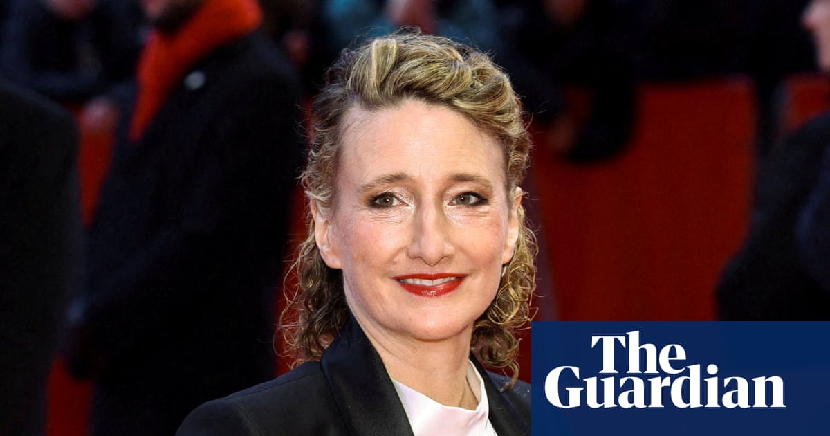 Berlin film festival head to keep job after Gaza free speech row