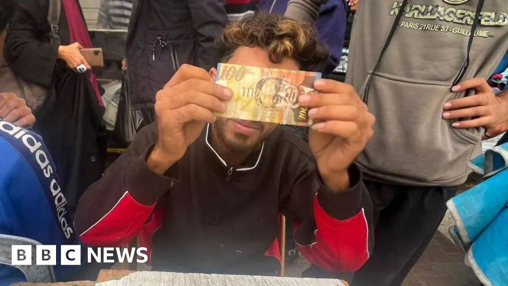 Why I spend hours painstakingly repairing banknotes