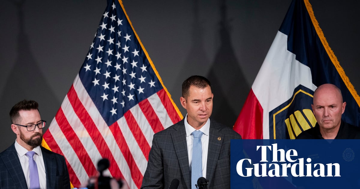 Three women found dead in rural Utah as police search for suspect