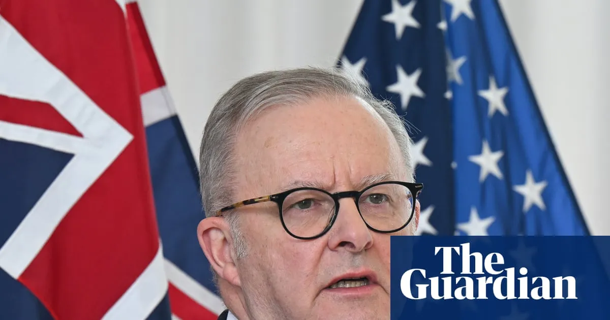 Three Australians were onboard US submarine that sank Iranian warship, PM says