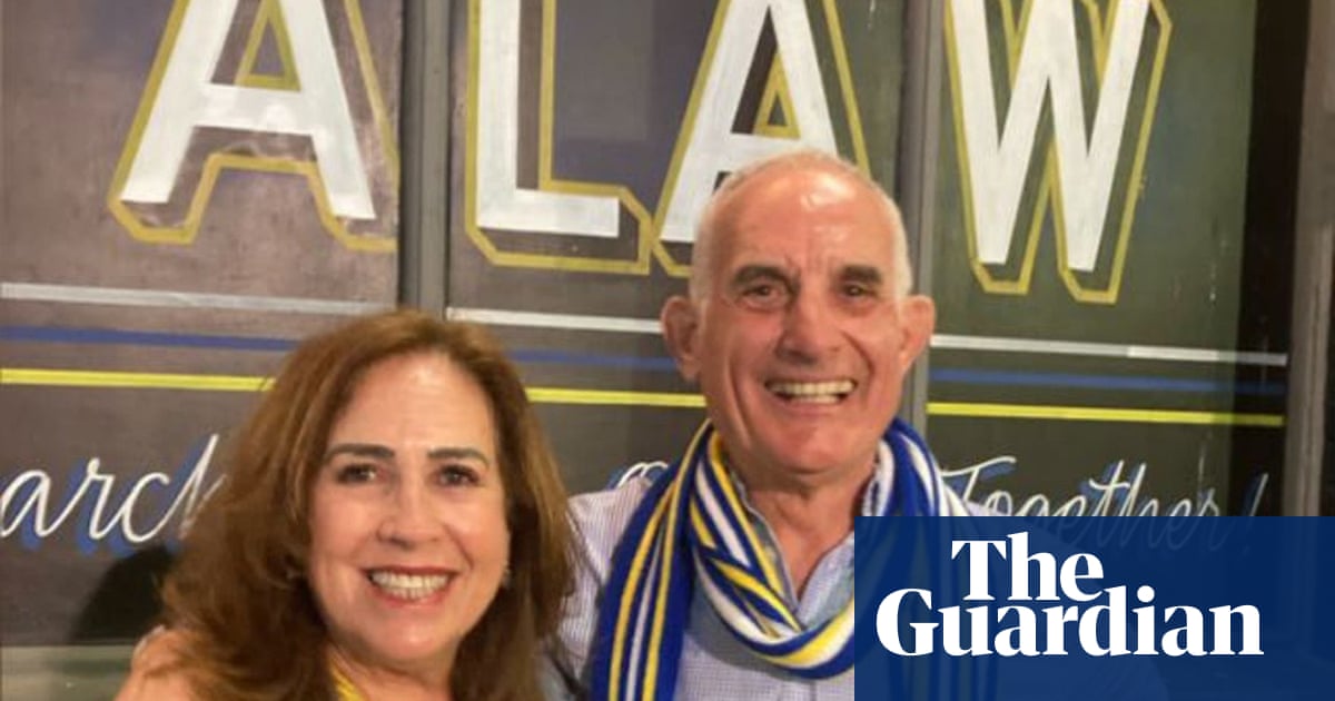 Sci-fi surgery as doctor in UK directs robot to remove a prostate in Gibraltar