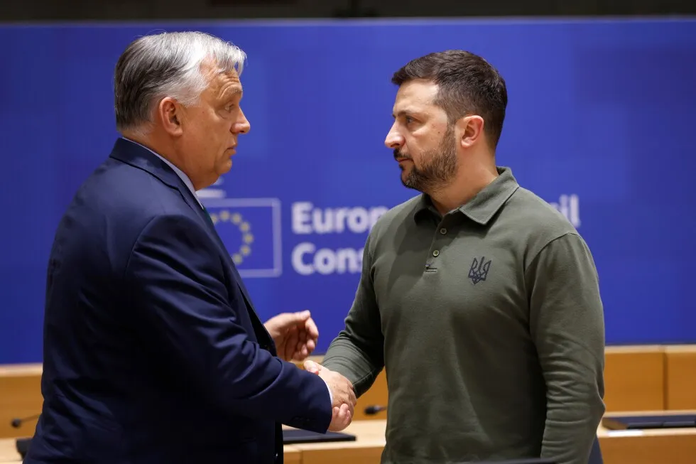 Bank employees detained and cash seized in Hungary, Ukraine says