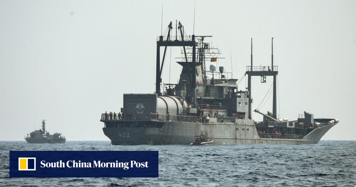 Sri Lanka takes control of Iranian ship, brings crew to shore