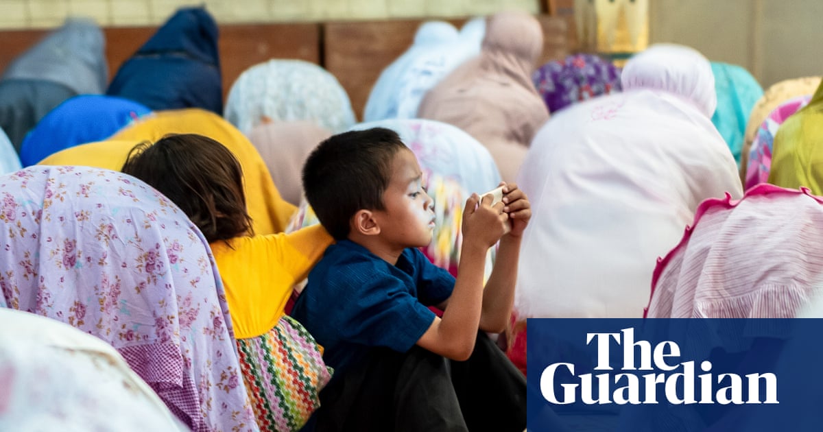 Indonesia to ban social media for children under 16