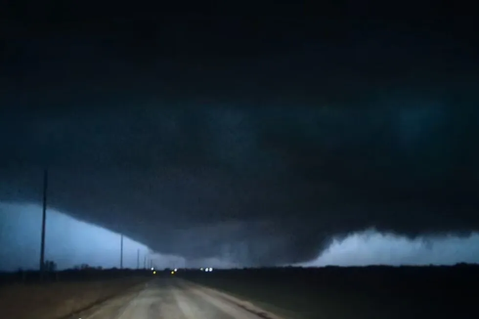4 dead in Michigan as powerful storms that produced at least 1 tornado rip through the state