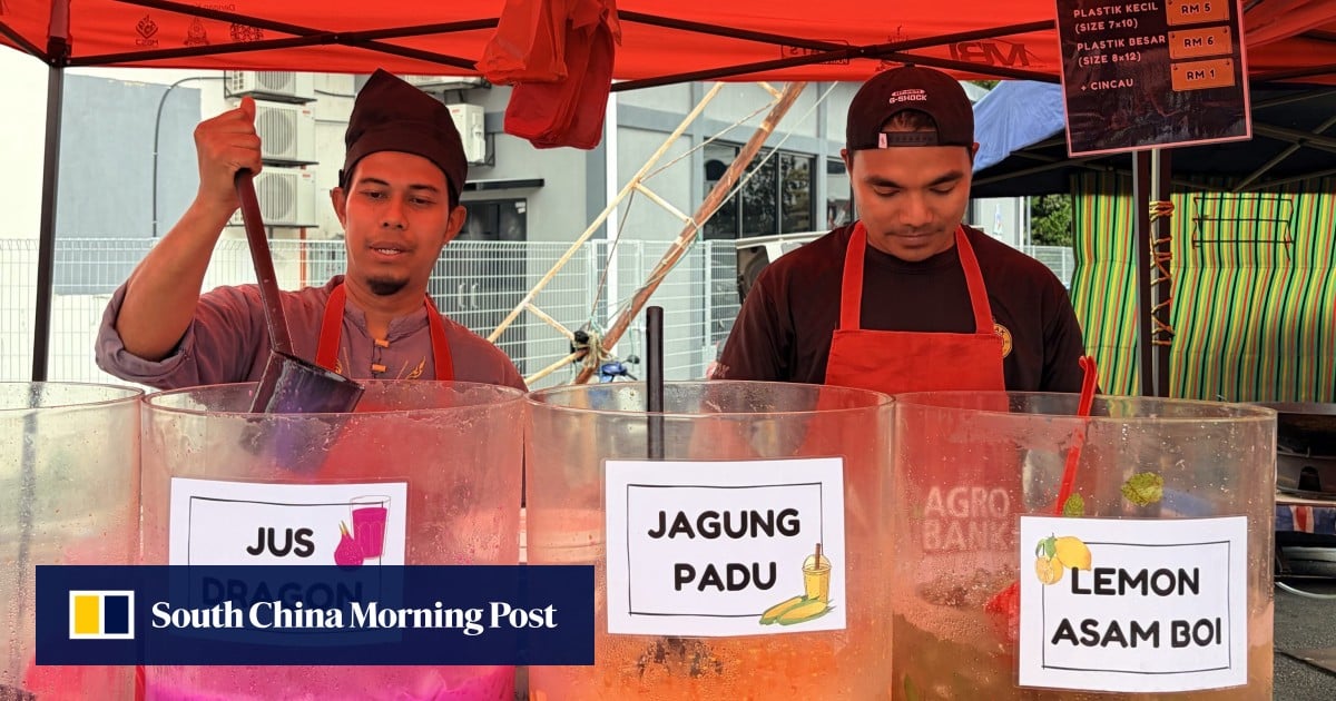 1 holy month, 1 year’s income: Malaysia’s Ramadan bazaar boom