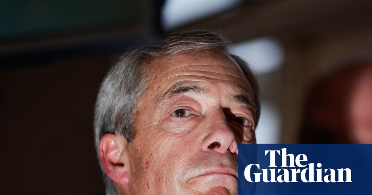 Private jet used for Nigel Farage Chagos stunt linked to Reform mega-donor