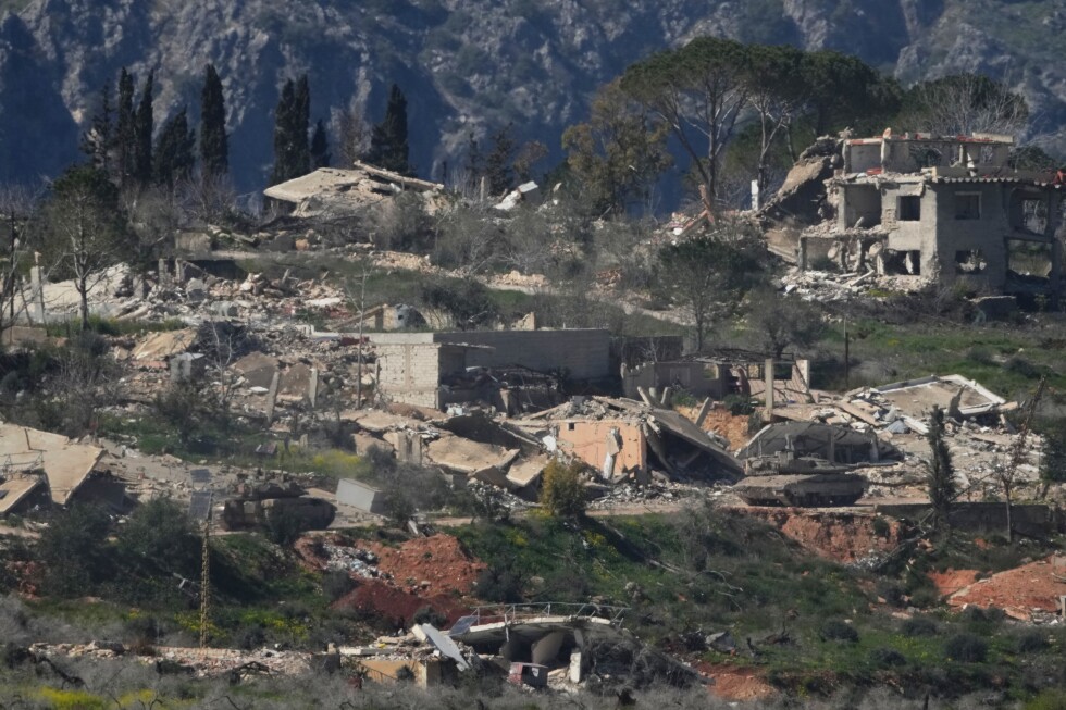 Human Rights Watch accuses Israel of using white phosphorus in southern Lebanese town