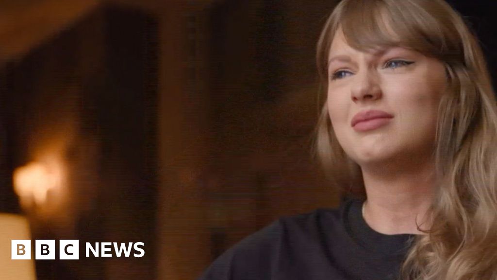 'It was little kids': Taylor Swift breaks down as she talks of Southport attack