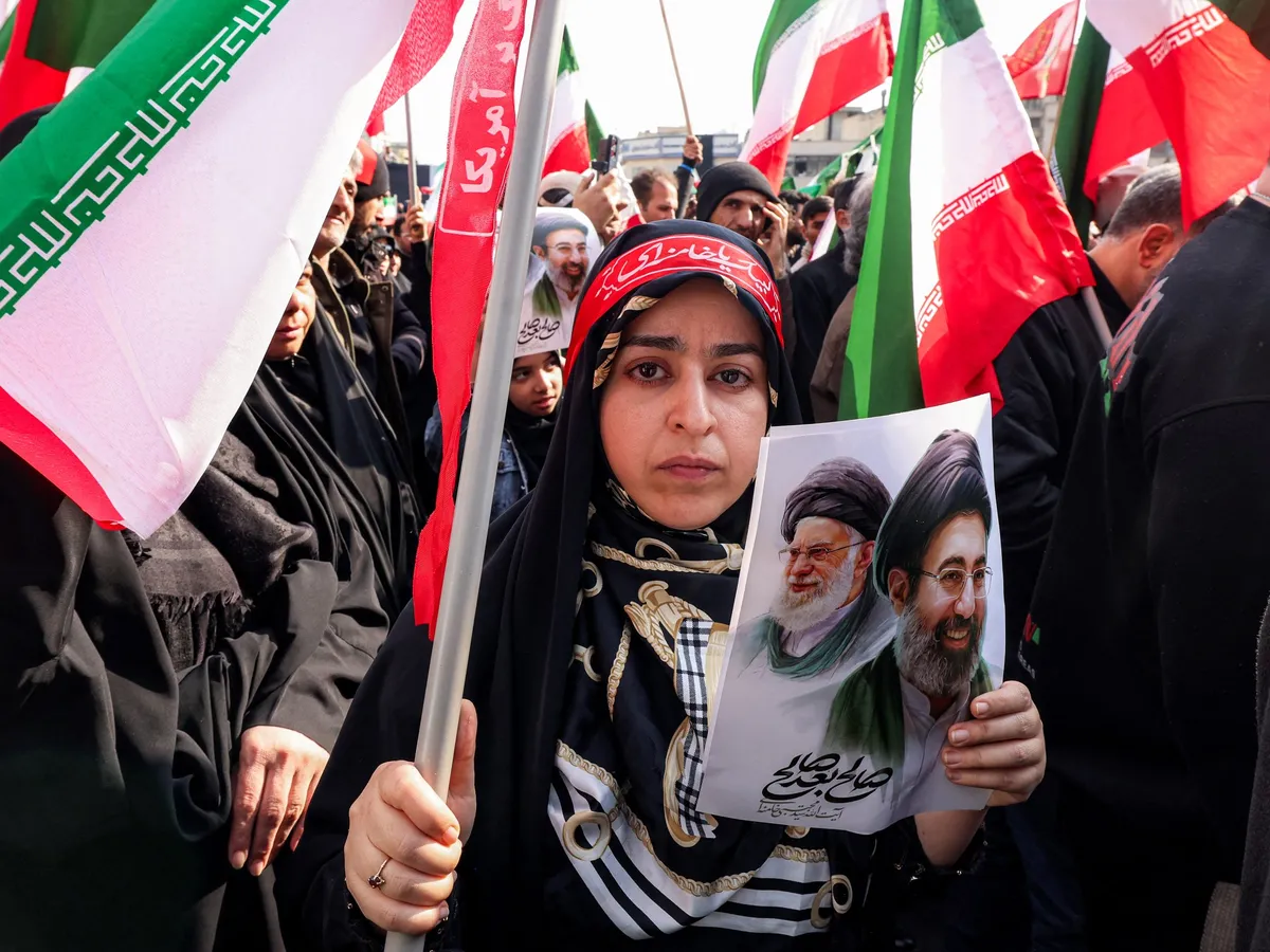 Iran’s authorities showcase continuity as they back new leader during war
