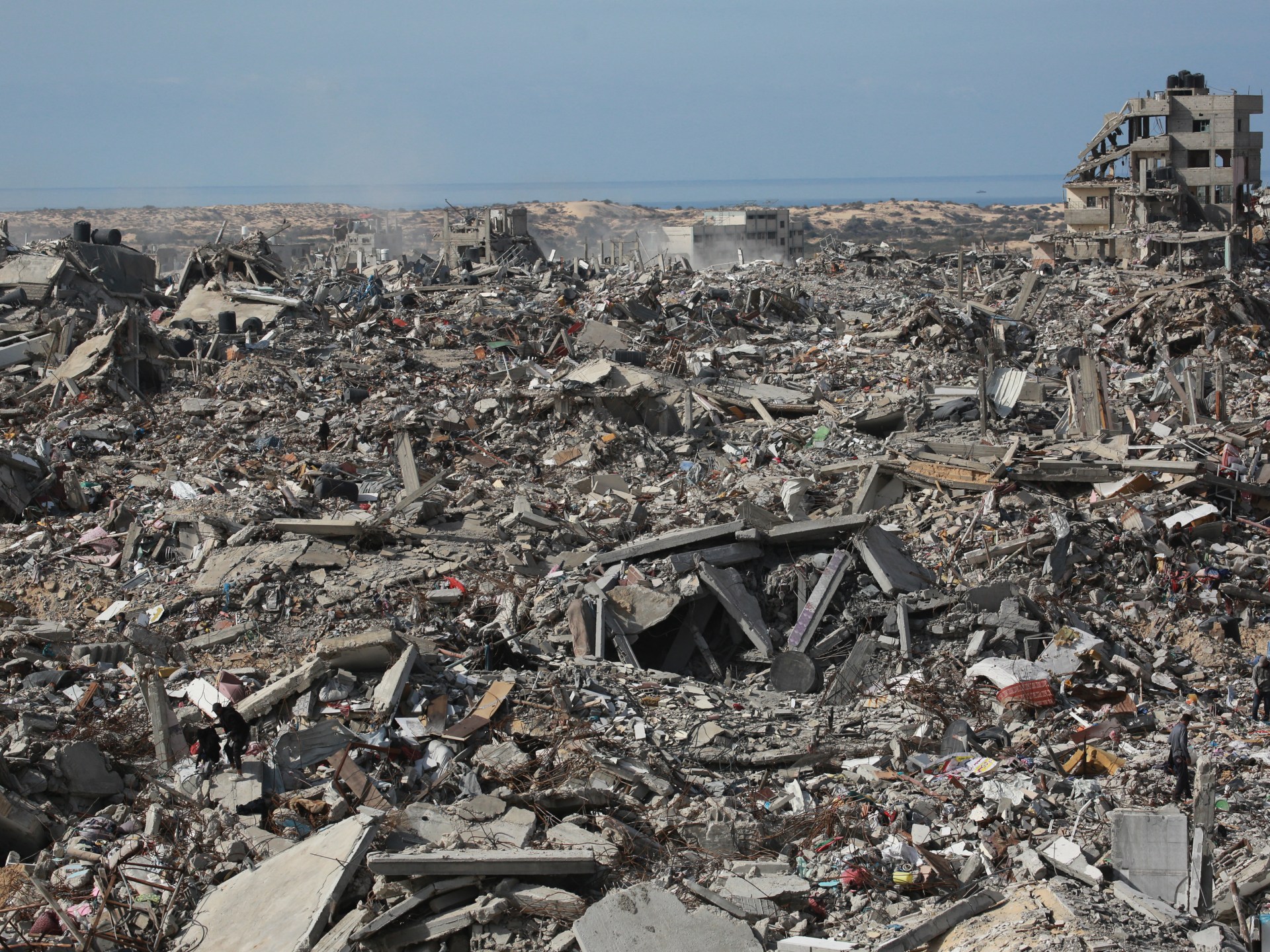 New footage shows six Israeli captives held in Gaza tunnel prior to deaths
