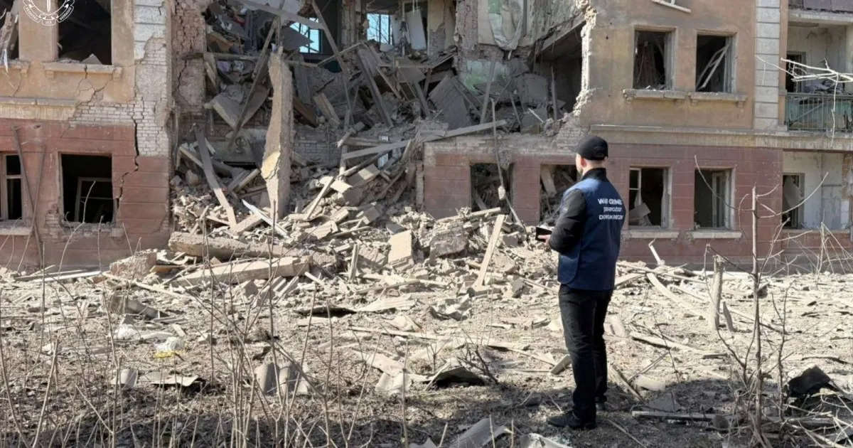 Russian attack kills four in Ukraine’s Sloviansk as both sides claim gains