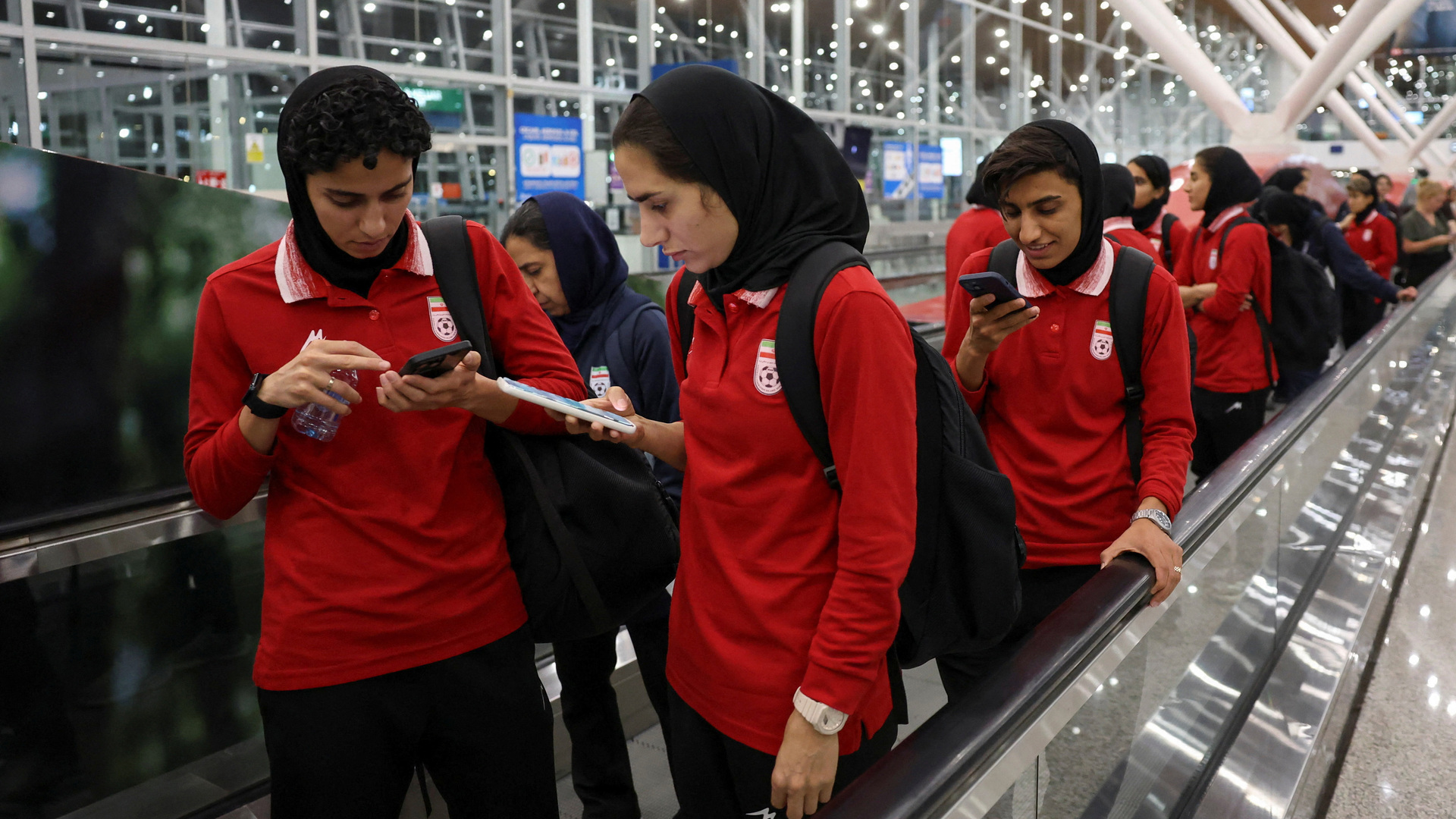 Iranian women’s football team arrives in Malaysia from Australia