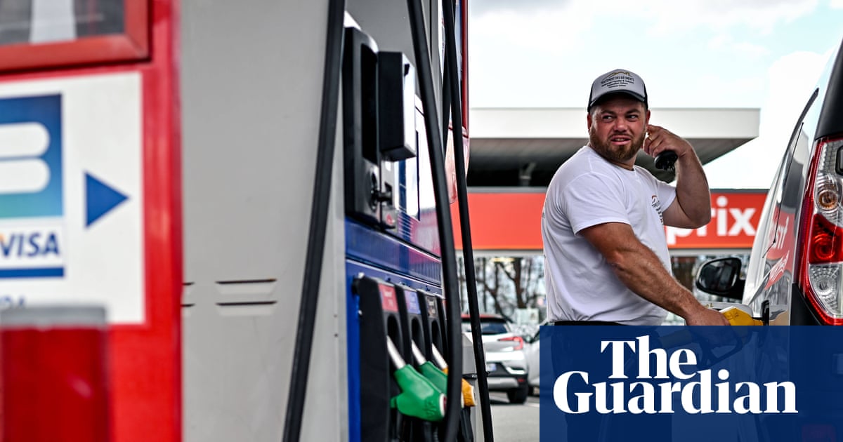 European drivers face €220 a year jump in fuel costs due to Iran conflict, say experts