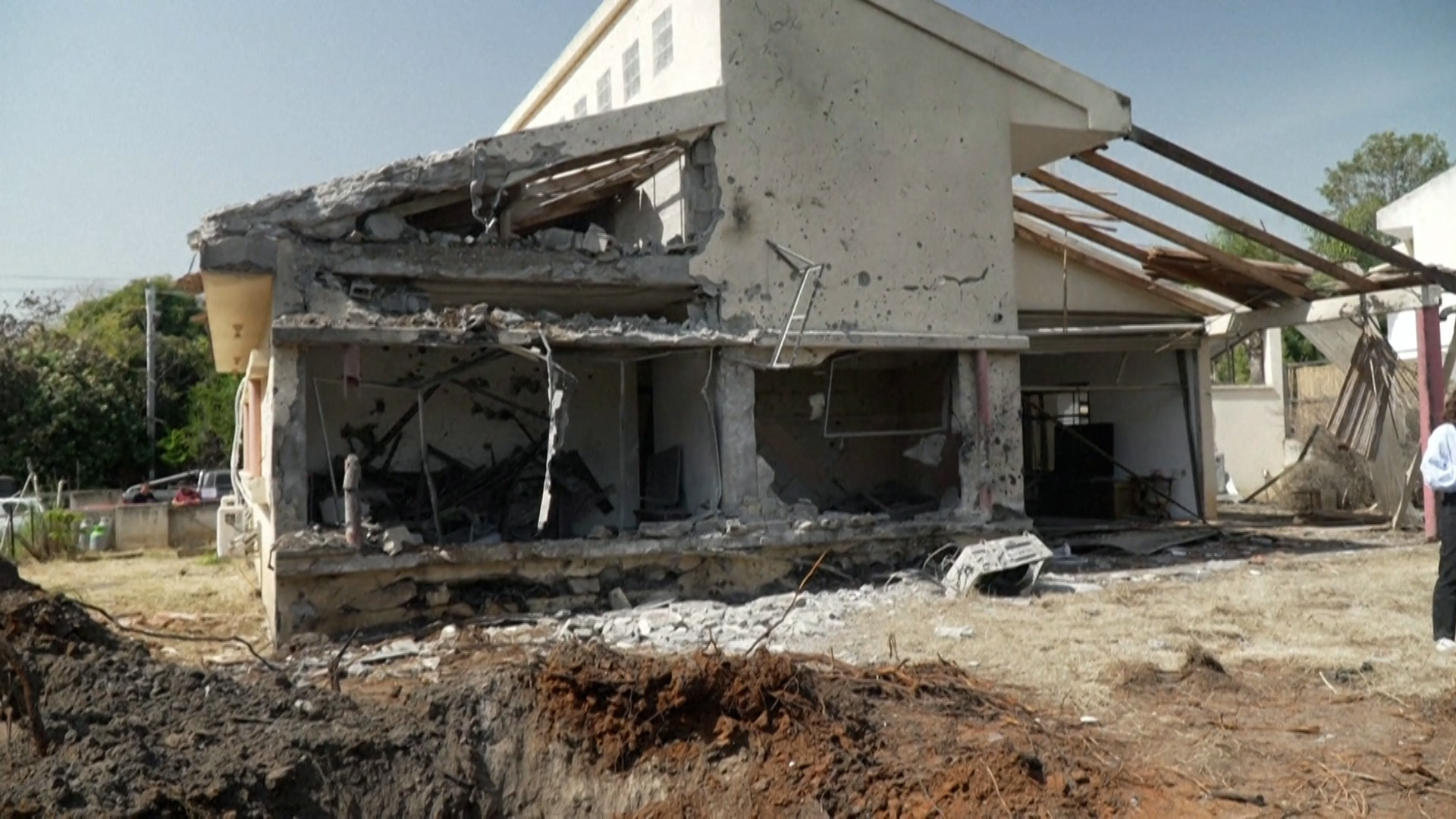 What we know about Iran and Hezbollah’s joint attacks on Israel