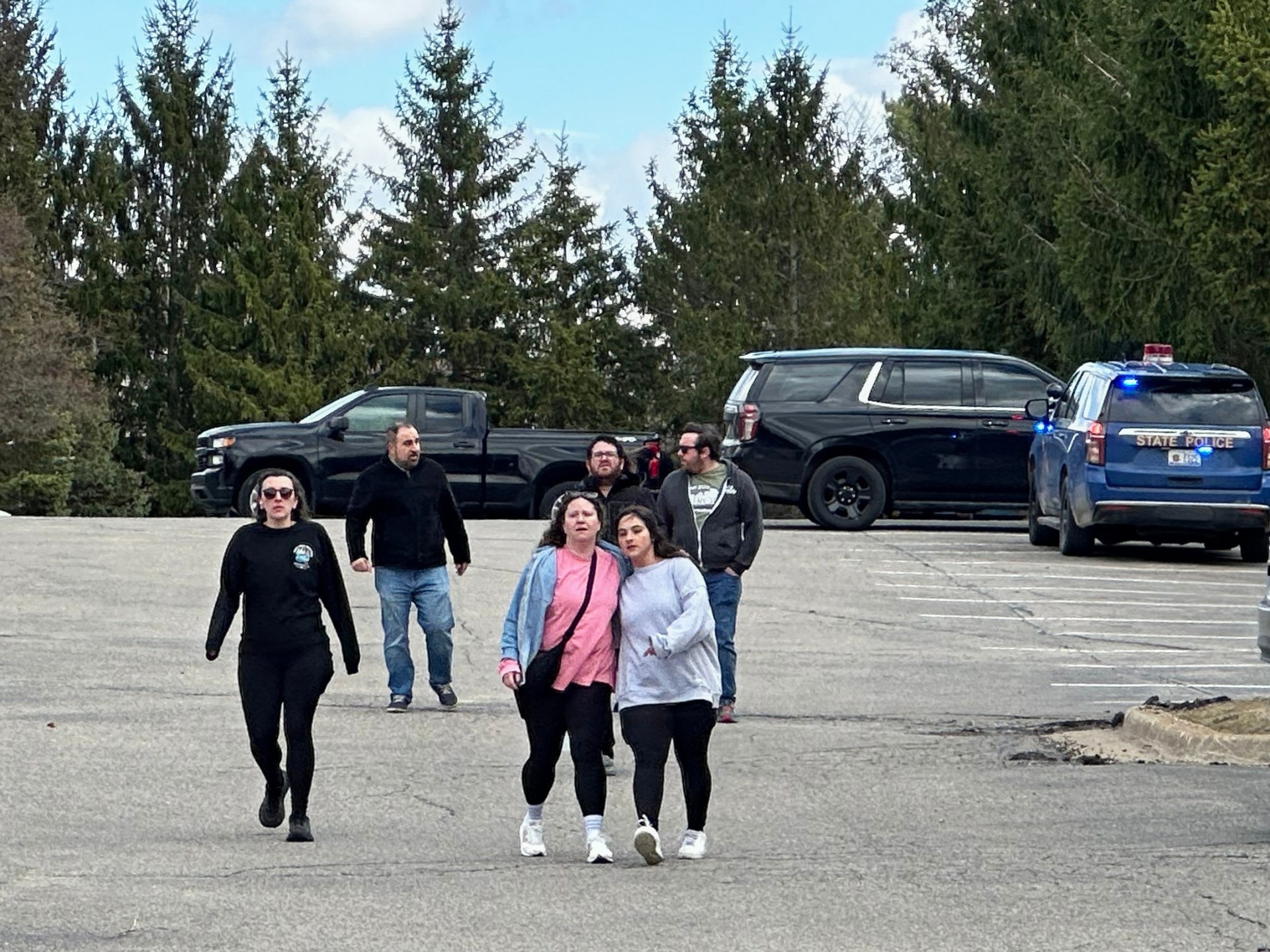 FBI reports ‘active shooter situation’ at Michigan synagogue in the US