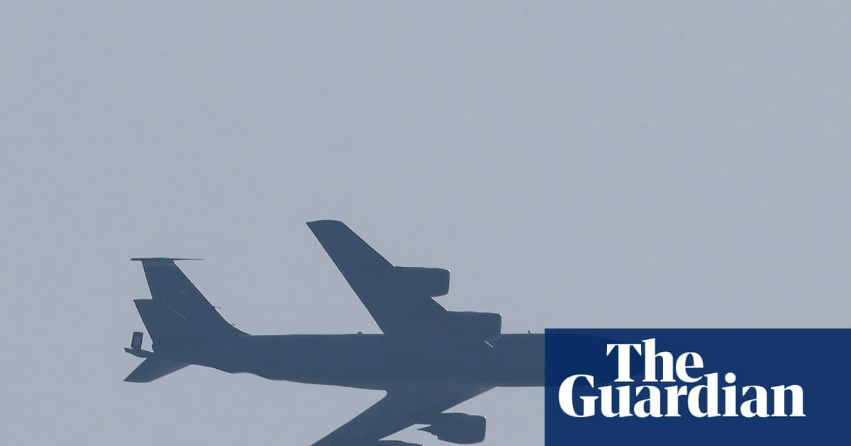 Rescue effort under way as US military refueling plane crashes in Iraq